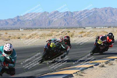 media/Jan-10-2025-CVMA Friday Practice (Fri) [[489e0da257]]/Group 4 and Trackday/Session 2 (Turn 4 Inside)/